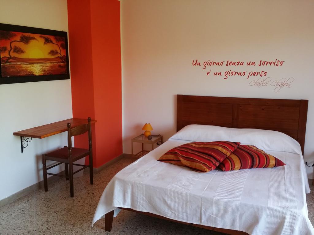 Bed & Breakfast Ciaramira Trapani Cameră foto
